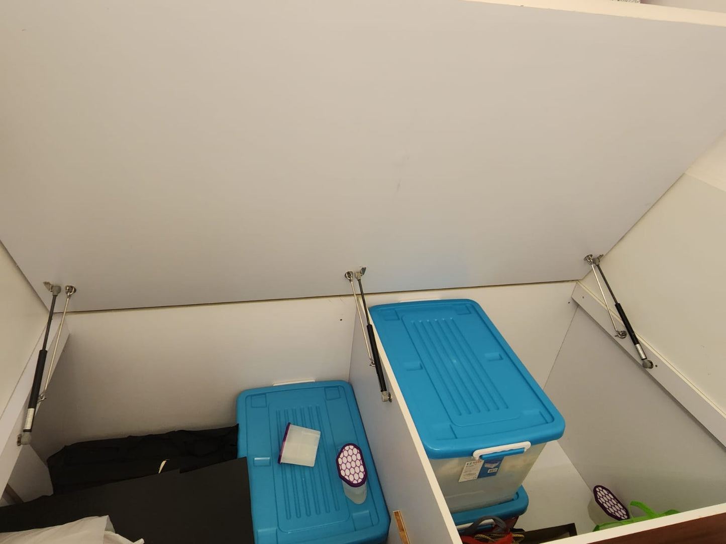 維修床鉸