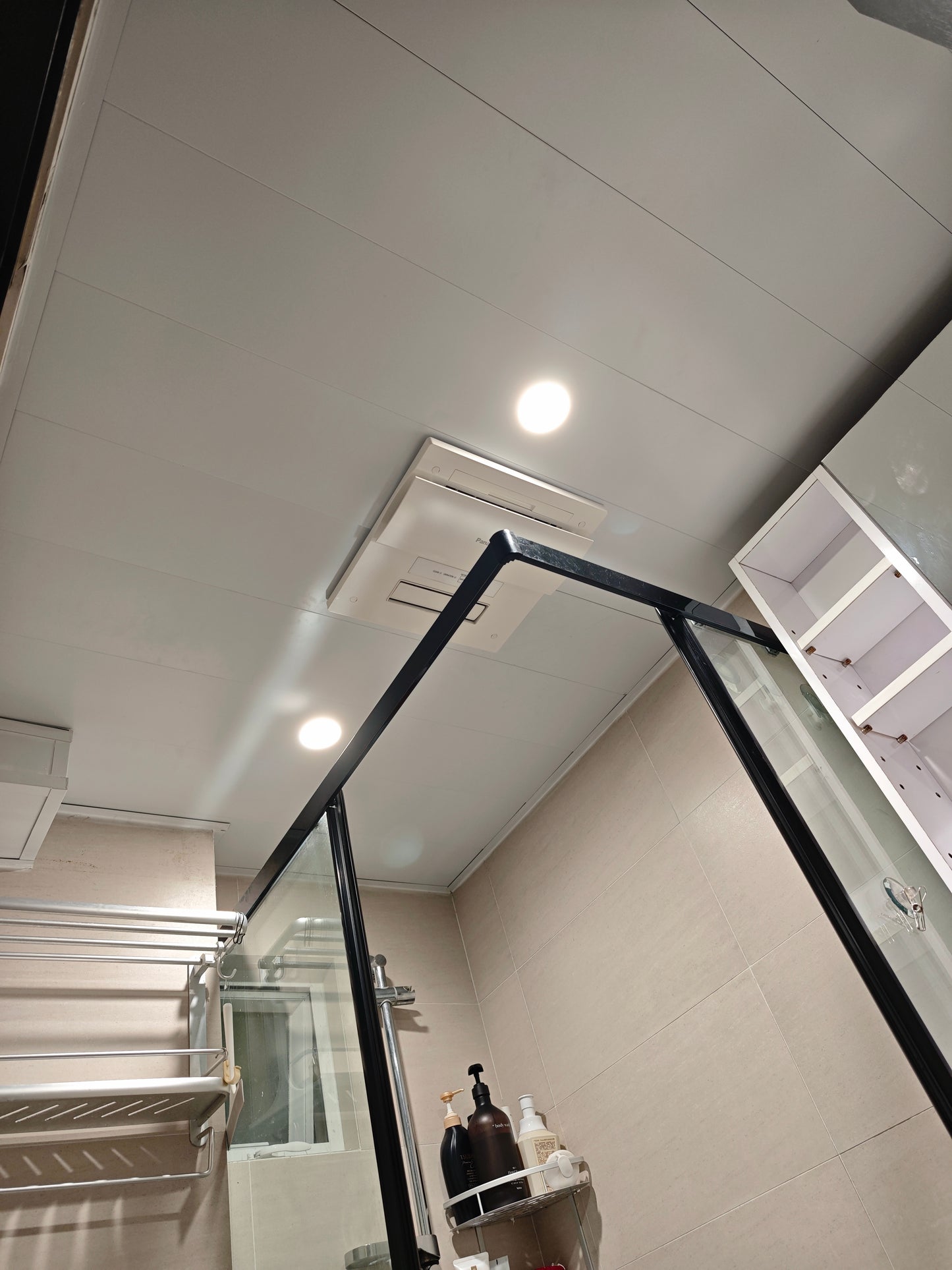 Professional ceiling bathroom heater installation, guaranteed quality.