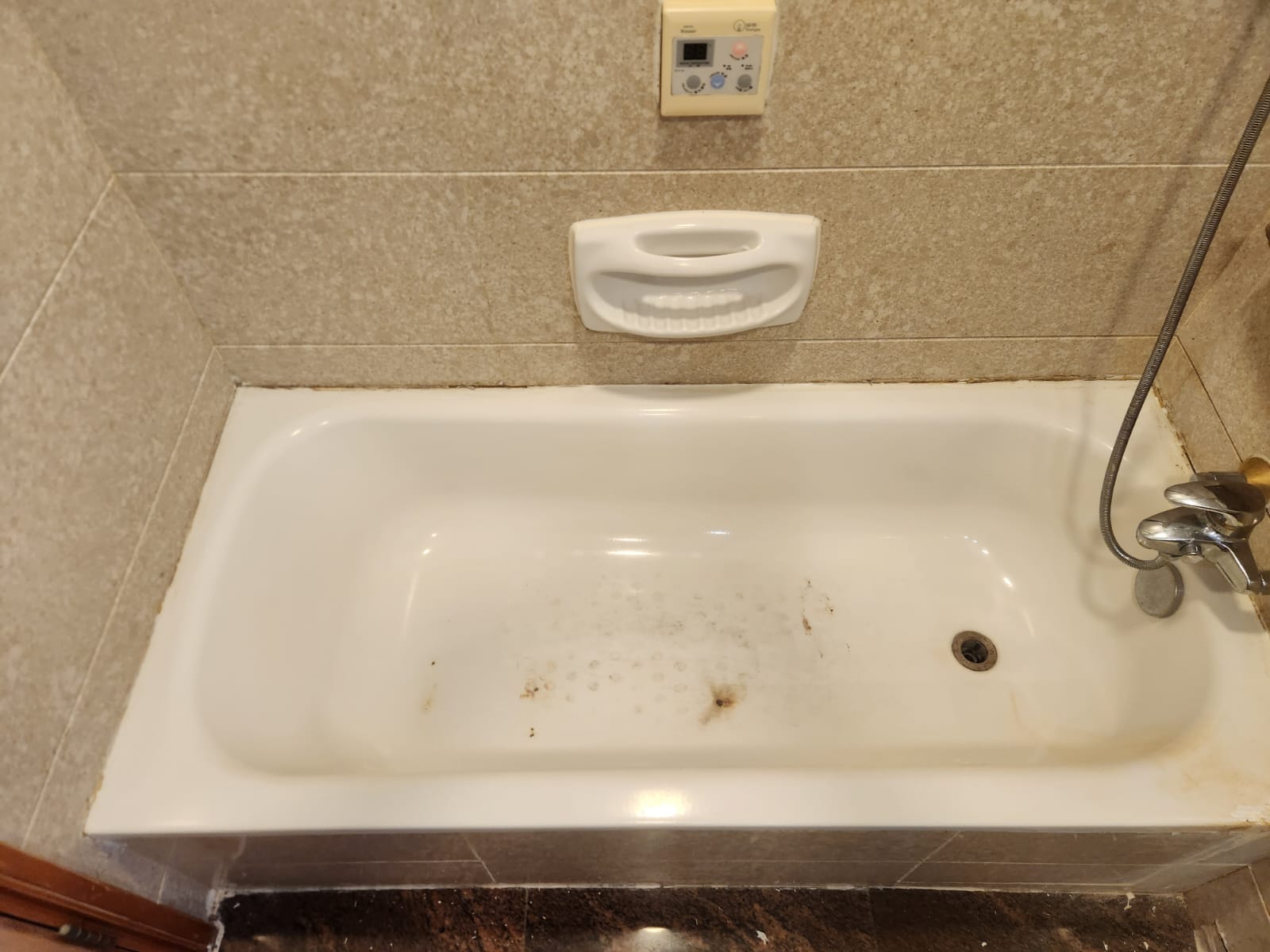 Tub Resurfacing｜Affordable Bathtub Renewal
